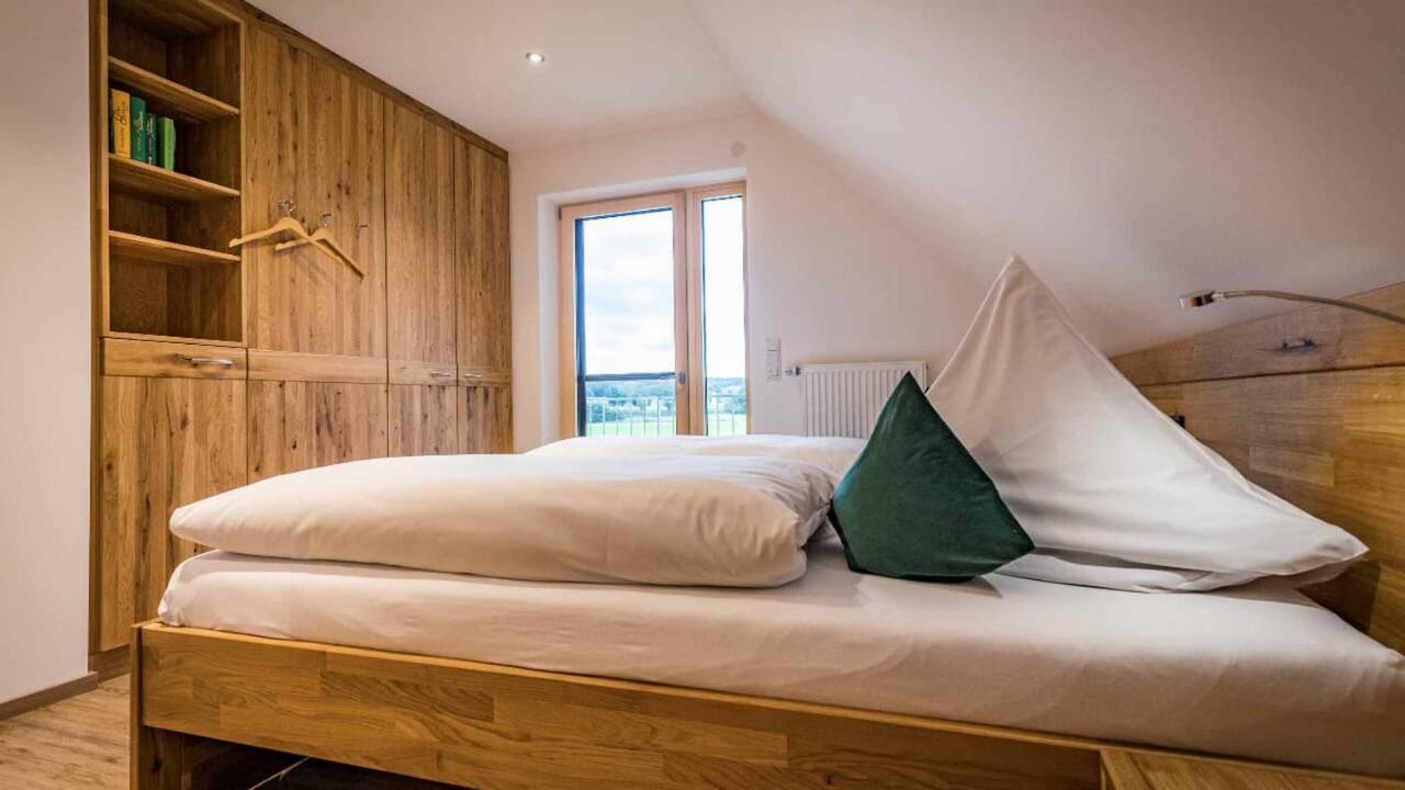 Urlaub Am Regen - Ferienhof Dirnberger Nittenau Extérieur photo